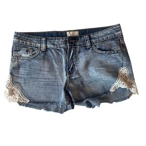 Lost Shorts‎ Women 30 Denim Blue Jean Distressed Cutoff Lace Accent 2.5" Inseam